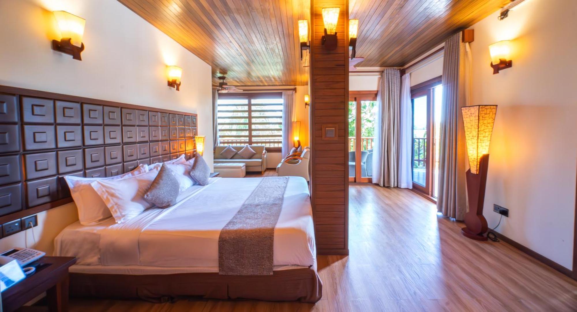 Araamu Holidays&Spa Dhiffushi Buitenkant foto