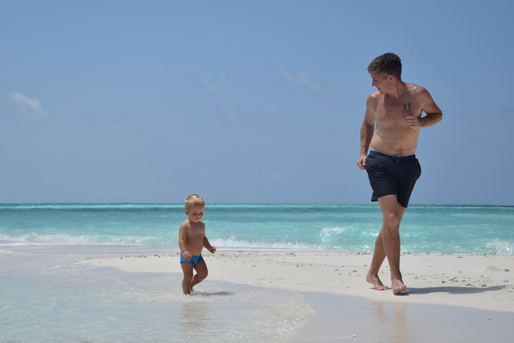 Araamu Holidays&Spa Dhiffushi Buitenkant foto