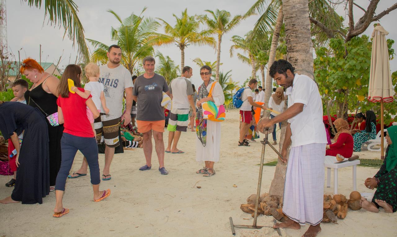 Araamu Holidays&Spa Dhiffushi Buitenkant foto